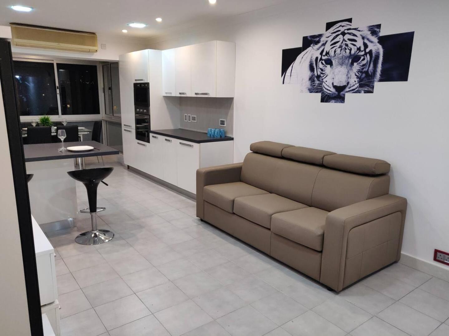 Sealion With Seaview - 6 Persons, 2 Bathrooms Апартаменты