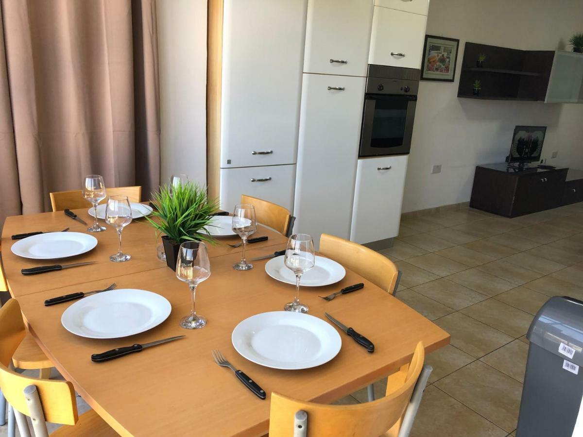 Sealion With Seaview - 6 Persons, 2 Bathrooms